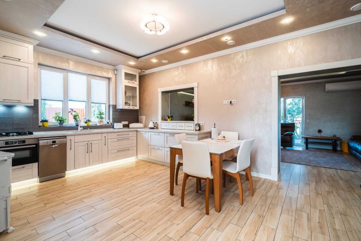 Розумний будинок з гаражем і ділянкою 18 соток,  є генератор - фото 1