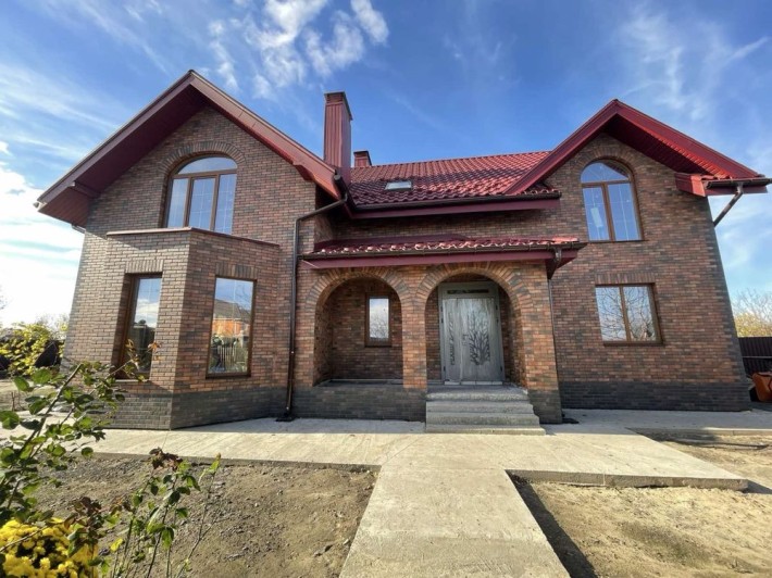 Будинок для сімʼї ,центр - фото 1