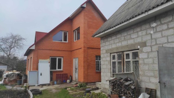 Недобудований будинок 180 м², 2 поверхи, ділянка 4,66 сотки, гараж - фото 1