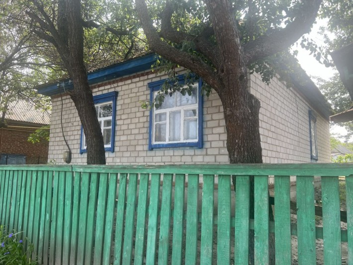 Продам добротний будинок  район Крюків ( Кременчук) - фото 1