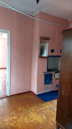 Продам пол дома на берегу Днепра 12.5соток земли  свой выход на форват - фото 1