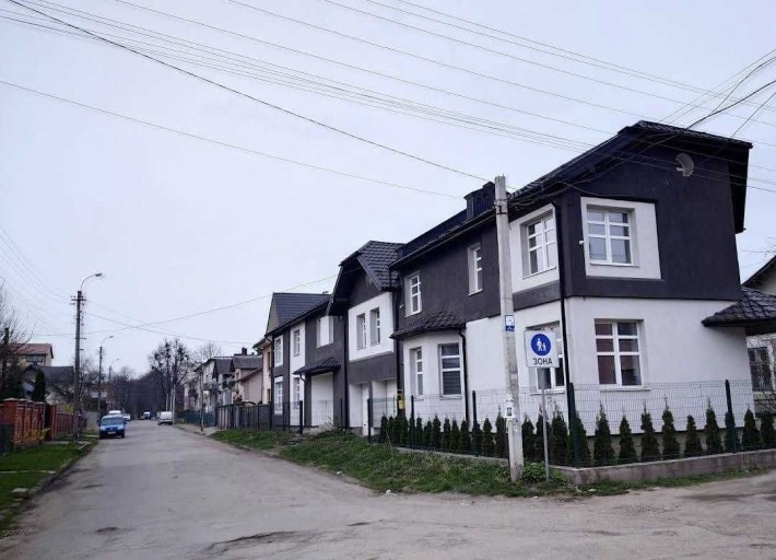 Продаж будинку 287м2 у Центрі Ів.-Франківська_VD - фото 1