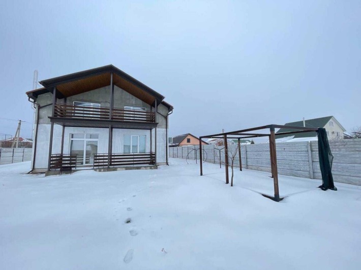 Продаж будинку, Лєтра - фото 1