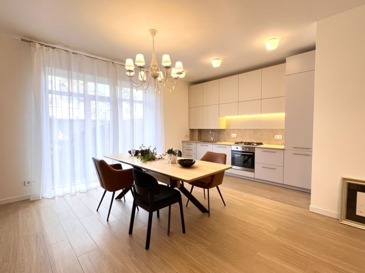 Купить дом/дуплекс в Буче. Современный ремонт - фото 1