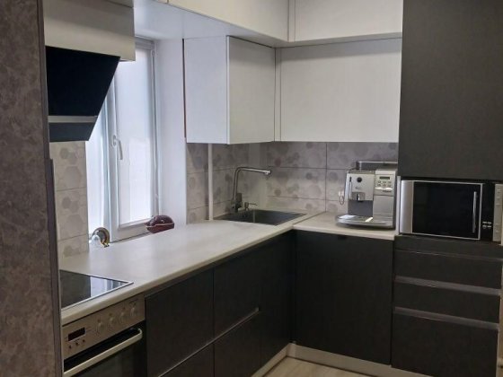 Будинок та +окрема ділянка,3км від Молодіжного