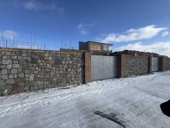 Продаж будинку на набережній м. Кременчук (центр міста)