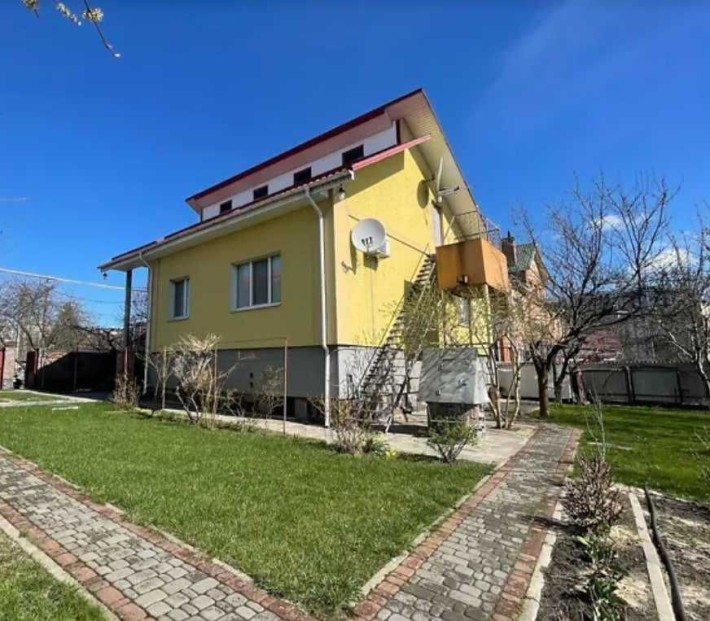 Продається будинок в центрі Бучі, вулиця Ревуцького - фото 1