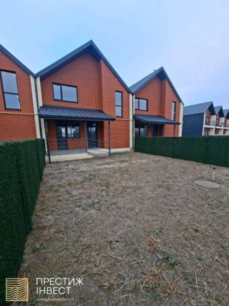 Продаж будинку біля озера по вул Франка - фото 1