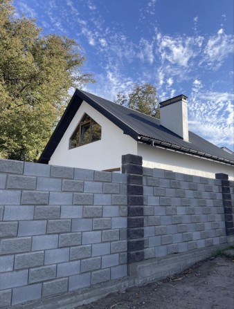 Будинок на 4 сотках зі штукатуркою,2%оф,заходь на ремонт!ЄОСЕЛЯ - фото 1