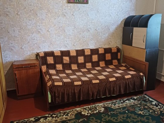 Здається кімната. Смела