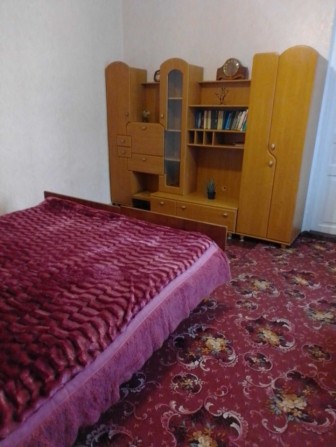 Ком. послуги вже включено. Здається кімната. - фото 1