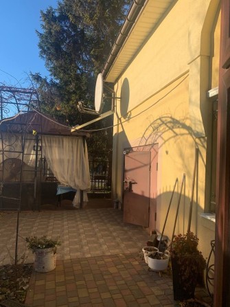 Ціна вказана вже з комунальними. Оплата за один місяць - фото 1