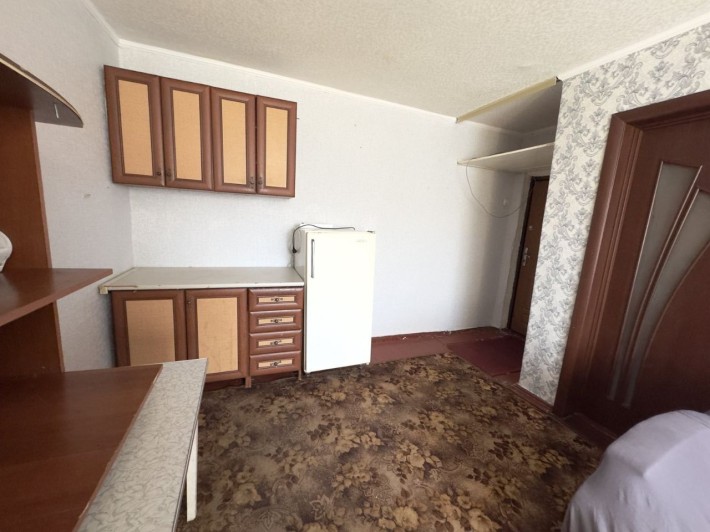 Здається кімната в гуртожитку на Молодіжній - фото 1