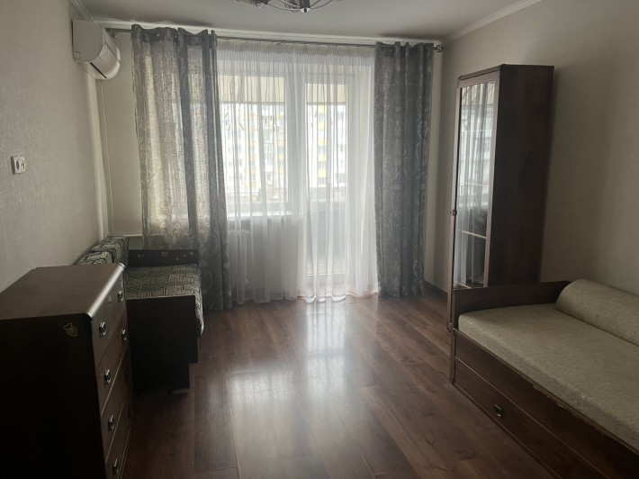 Підселення  для  дівчини Незалежності,Горького - фото 1