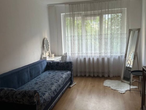 Шукаємо дівчинку на підселленя. Каскад. Двокімнатна квартира. Івано-Франківськ