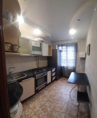 Здам 3х кімнатку на м-н Зарічний - фото 1