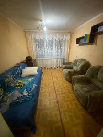 Здається гуртожиток в центрі - фото 1