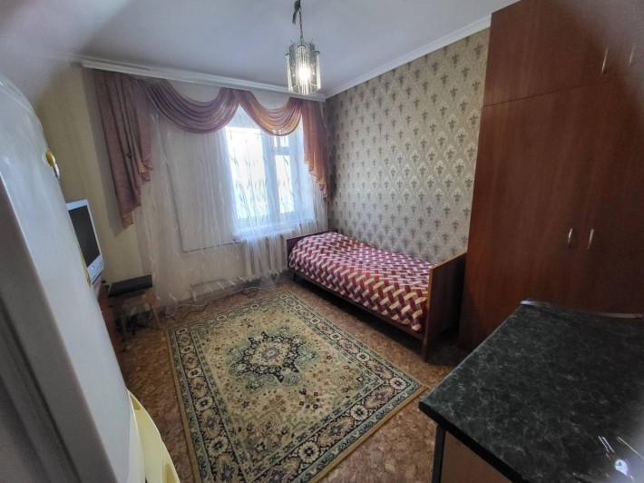 Здам гарну кімнату в гуртожитку, Харківська 22, ціна за все - фото 1