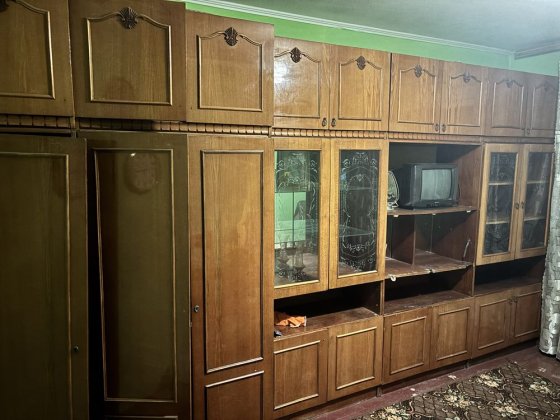 Здається кімната в гуртожитку Чернівці