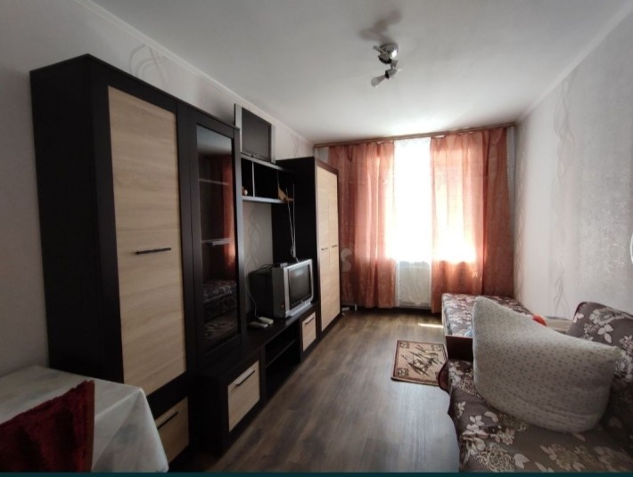 Оренда кімнати в гуртожитку - фото 1