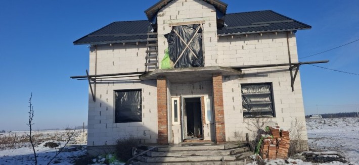 Продаж двоповерхового окремого будинку в Рубежівці - фото 1