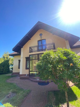 Будиночок неподалік Києва у закритому КМ з охороною - фото 1