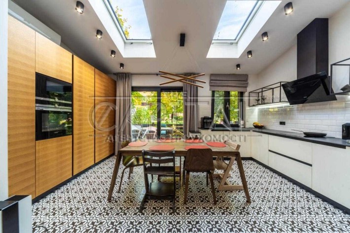 Терміново!!! Продаж Будинок, Обухівський район, Плюти, 196 м2 - фото 1