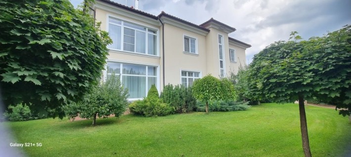 Конча Заспа  Козин Плюты современный дом на Козинке - фото 1