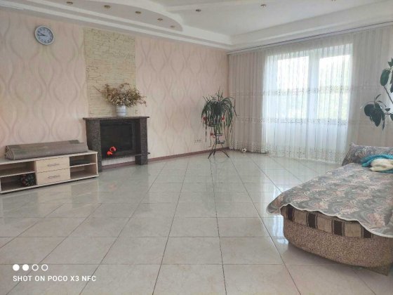 Погреби. Сучасний котедж 240м2 ремонт, 12с р-н Аваль містечка Київ 3км Погреби