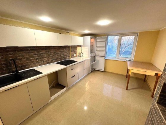 Продам дачу, під ремонт, газ, тепла підлога, 4 кімнати, с. Проців Проців