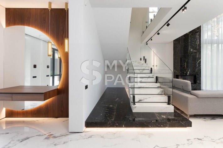 Плюти, продаж нового сучасного будинку 350 м2, 3 тераси, гараж, дерева - фото 1