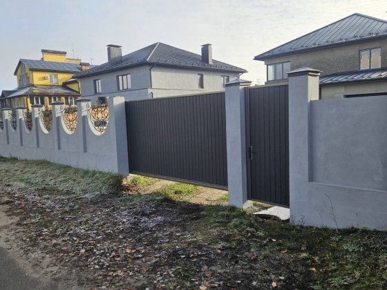 Будинок Київ-5км Погреби Броварський р-он 267квм Червона цегла 10сот Погреби