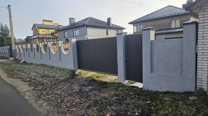 Будинок Київ-5км Погреби Броварський р-он 267квм Червона цегла 10сот - фото 1