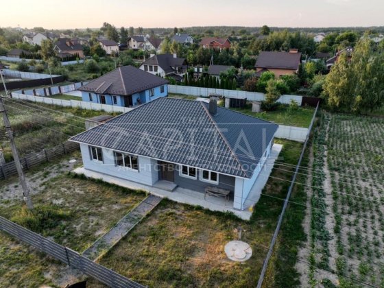 Продаж Будинку з ділянкою 6 соток та власною терасою  128м2 Путрівка Путровка