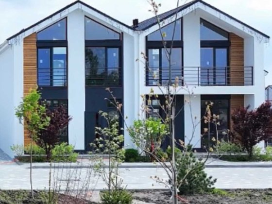 Готовий дуплекс 100 м в зданій черзі. Містечко з озером, р.Десна 500 м Пухівка