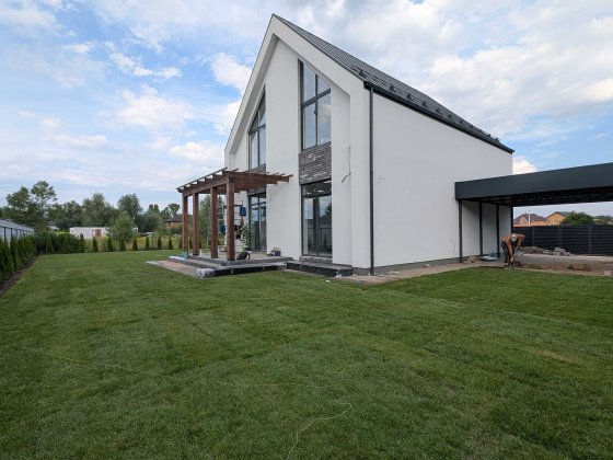 Будинок в скандинавському стилі, 164м2 в передмісті Києва Пухівка