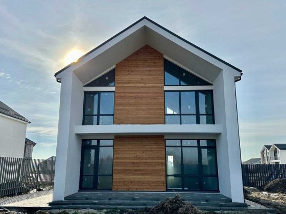 Котедж 125 кв.м на виплат з 30% першим внеском. 24 платежі - і він ваш Пухівка