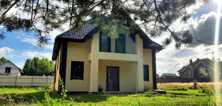 Будинок з червоної цегли в оточені лісу: 160кв.м+10 соток землі. Без%! - фото 1