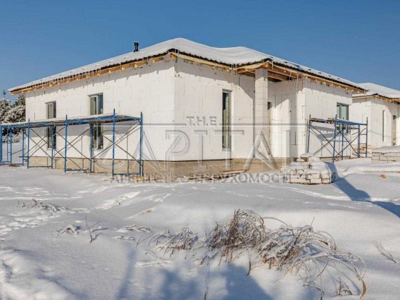 Компактний будинок 85 м² у Путрівці біля Києва ділянка 5 соток Путрівка