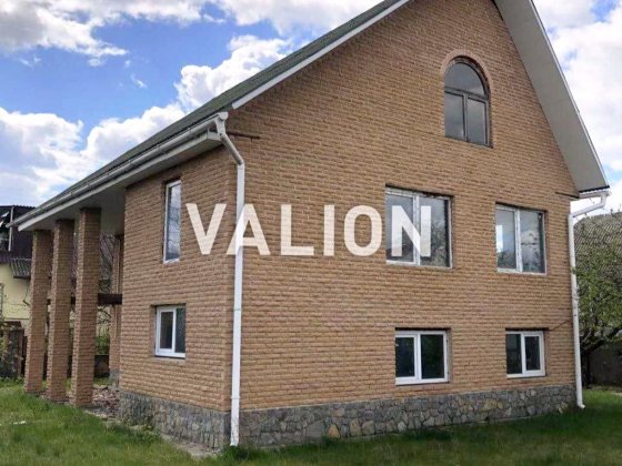 Продаж  будинка без % в с. Рожни , Броварський р-н, вул. Центральна 2 Рожни