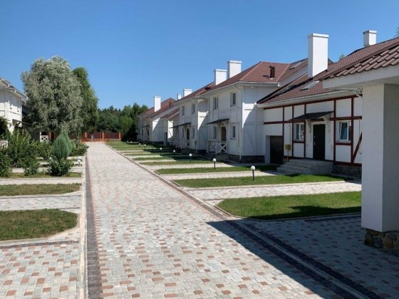 Таунхаус в затишному котеджному містечку Севериновка