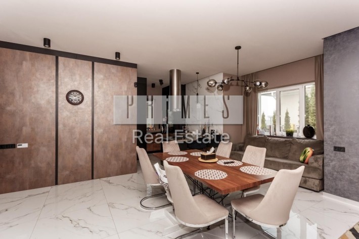 Продаж будинку 210 м2 Романків - фото 1