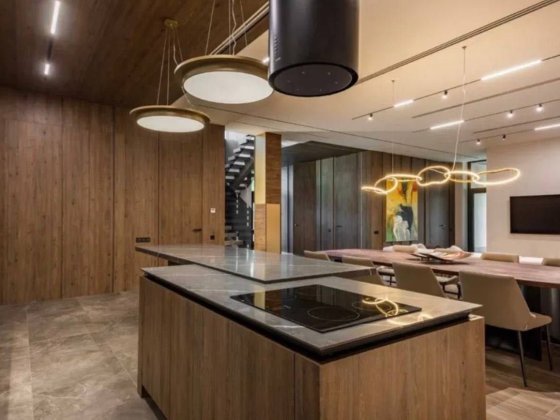 ВІП котедж з ремонтом від дизайнера Романков