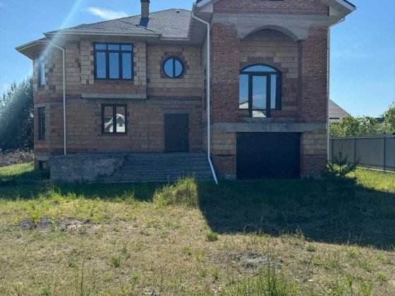 Продаж коробки . Старі Петрівці мас. Старий сад Старі Петрівці