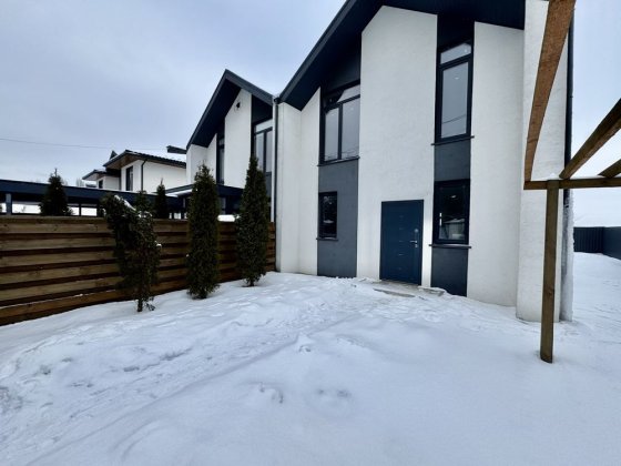 Дуплекс с. ЩАСЛИВЕ 120 м2 + 3,5 сотки  близько до Києва 10хв Счастливое