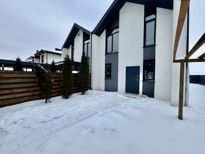 Дуплекс с. ЩАСЛИВЕ 120 м2 + 3,5 сотки  близько до Києва 10хв - фото 1