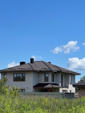 Сучасний будинок під Києвом біля соснового лісу | 261 м² | 12 соток - фото 1