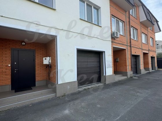 Продам Будинок Таунхаус 228м2, Гараж, с.Щасливе, 8кмКиїв Щасливе