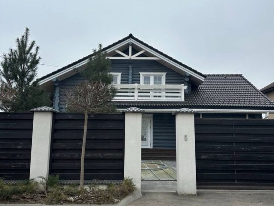 Продаж якісного Будинку- зрубу з карпатської смереки! Ремонт! 7,5 сот Тарасівка