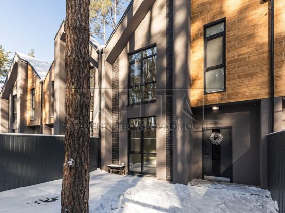 БЕЗ % ТЕРМІНОВО Продаж таунхаусу ТОРГ з ремонтом 105 м2  БУЧА Буча